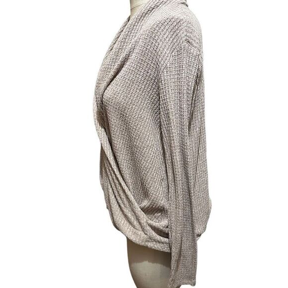 Akemi + Kin Anthropologie Woodruff Beige Tan Waffle Wrap Front Sweater Size S - Picture 2 of 8